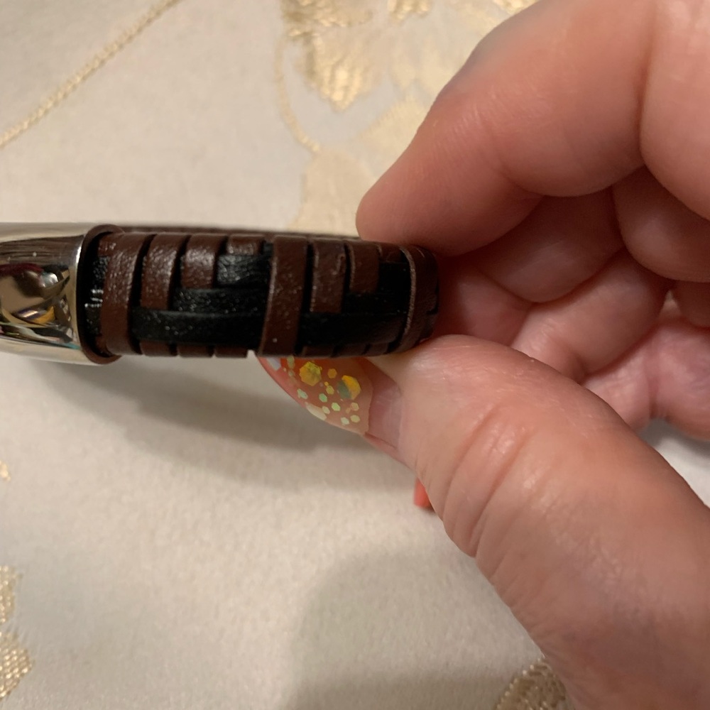 Men’s Genuine Leather popular Bracelet HOST PICK - Picture 4 of 10